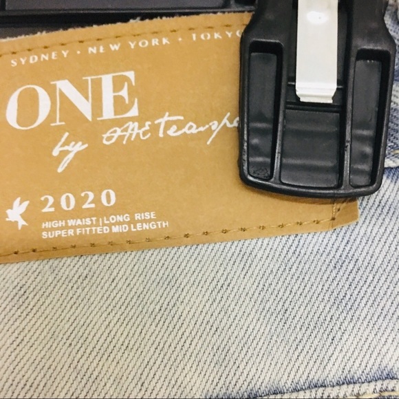 One Teaspoon | 2020 Distressed Denim Mini Skirt 27 - Picture 7 of 8